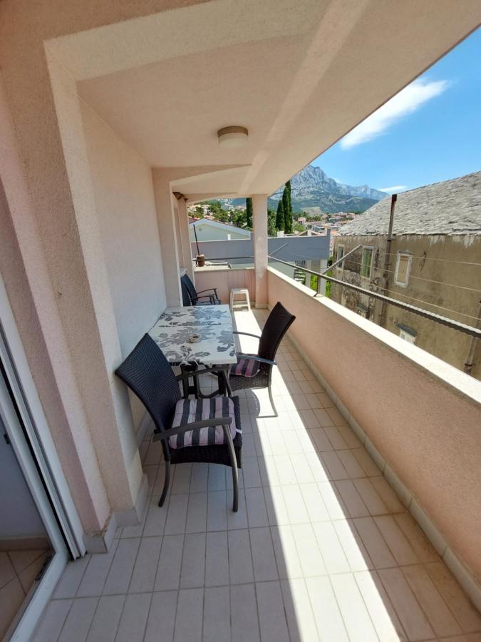 Holiday Baška Voda Eksteriør billede